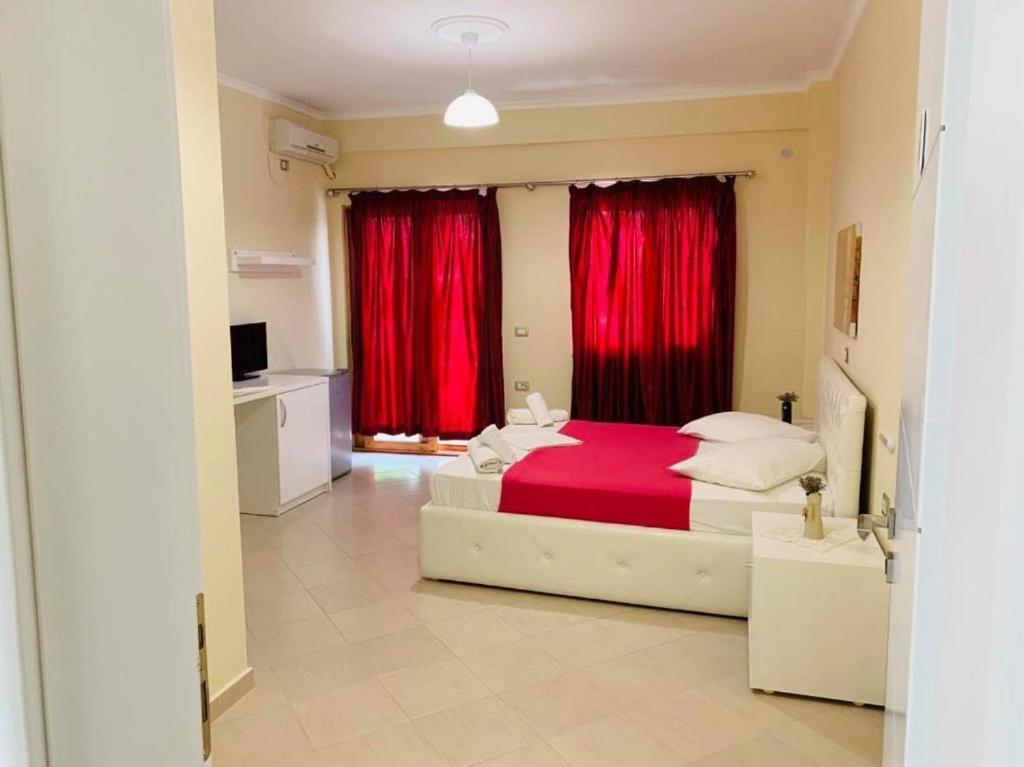 Mintt Hotel Ksamil Exterior foto