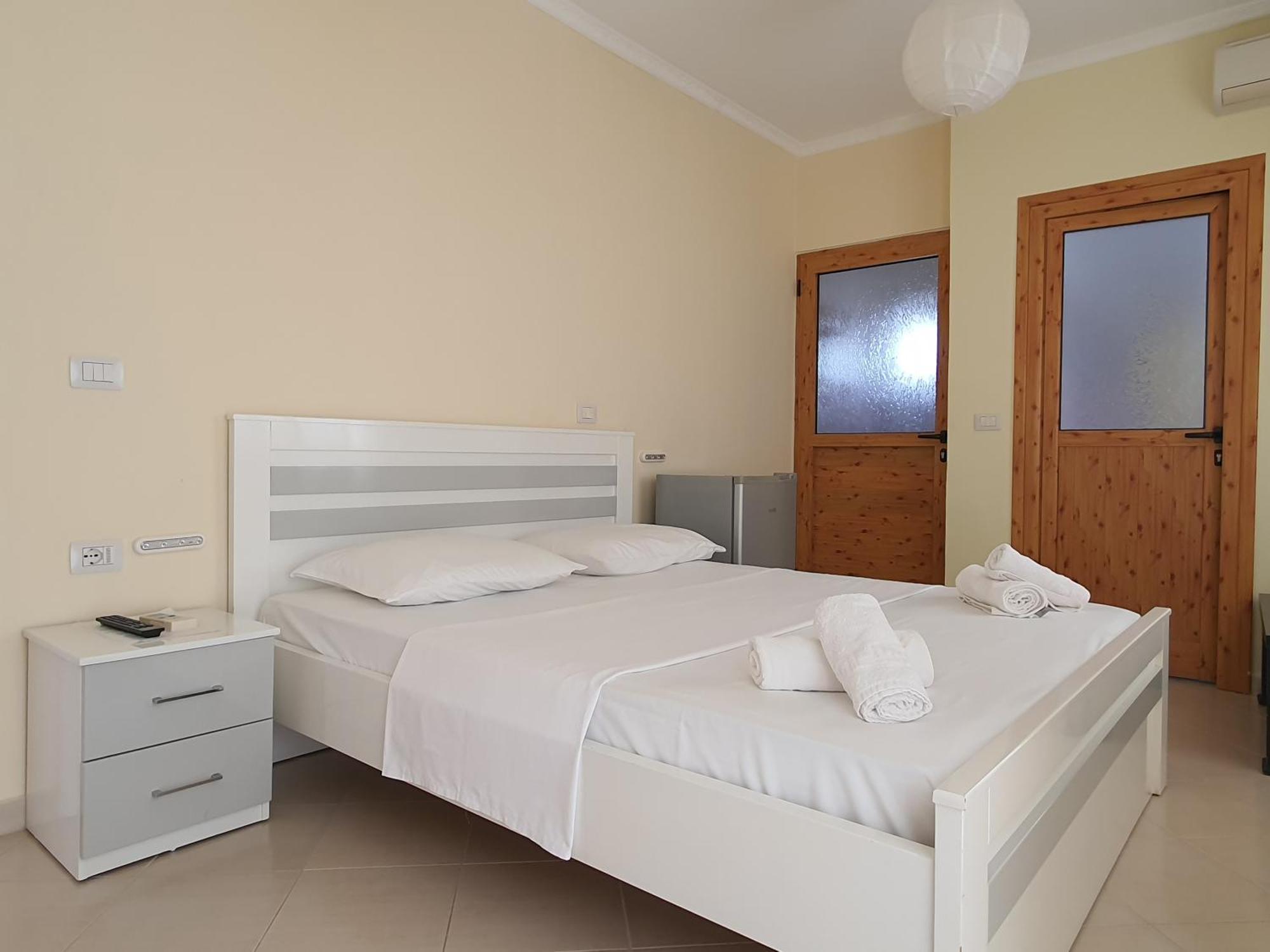 Mintt Hotel Ksamil Exterior foto
