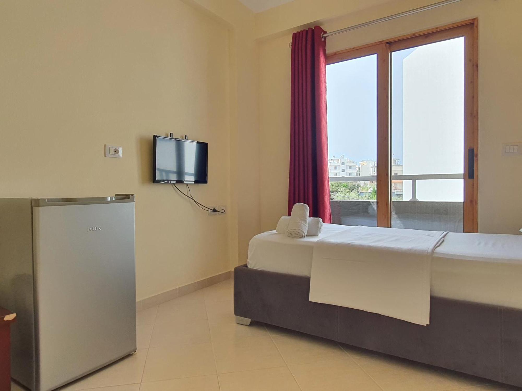 Mintt Hotel Ksamil Exterior foto