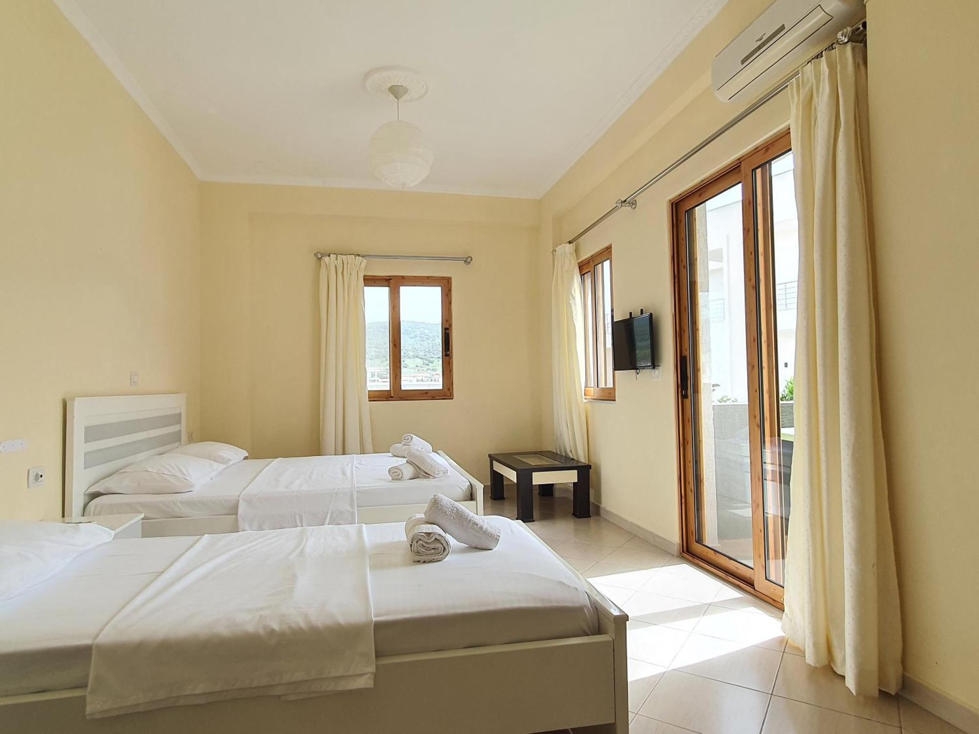 Mintt Hotel Ksamil Exterior foto